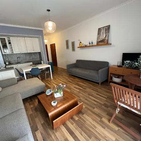 Sea View Apartment Vlorë